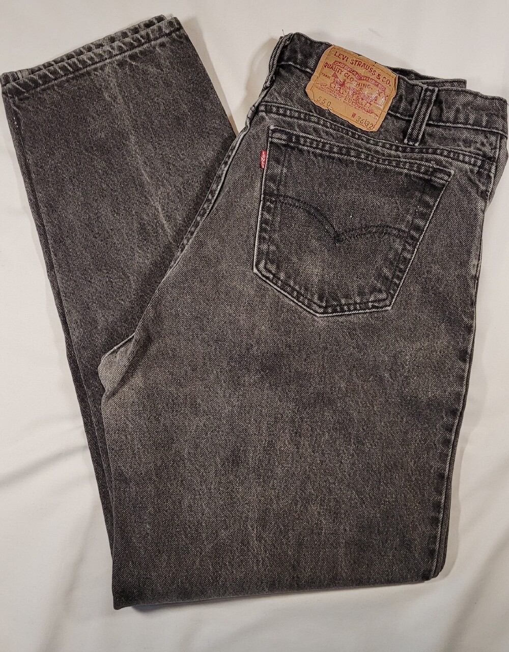 Vintage Levi’s 550 Jeans Faded Black Straight Leg Canada Red Label 36/32 Zip Fly